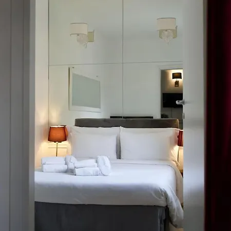 Apartment Elegant In Moscova Centro *