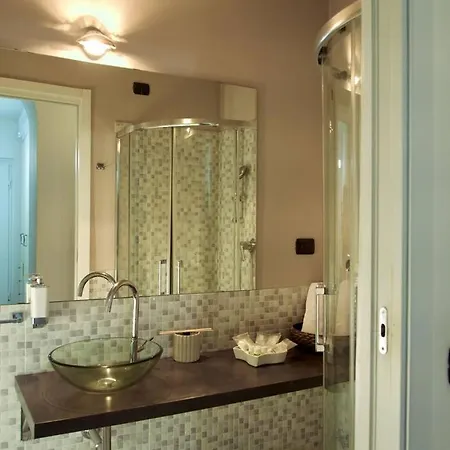 Elegant In Moscova Centro Apartment
